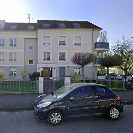 Cocon D'hiver à - Parking Privé - Tram Appartamento